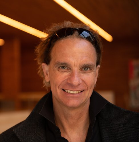 Dirk Lueth