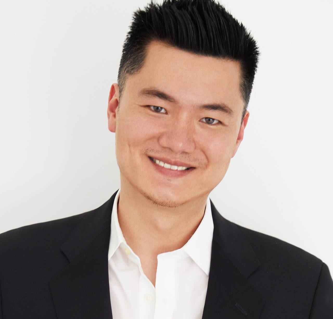 Calvin Zhou